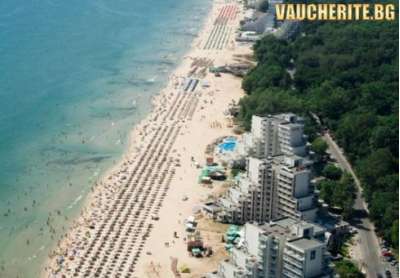 All Inclusive + басейн, ЧАДЪР И 2 ШЕЗЛОНГА НА ПЛАЖА от хотел Боряна 3*, Албена НА ПЪРВА ЛИНИЯ